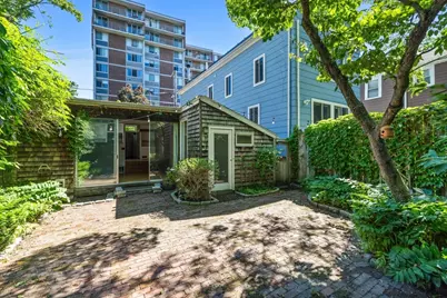 410 Franklin Street, Cambridge, MA 02139 - Photo 9