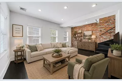 256 Bowen #2, Boston, MA 02127 - Photo 19