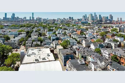 256 Bowen #2, Boston, MA 02127 - Photo 3