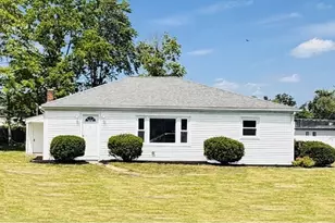 103 Brook St, Clinton, MA 01510 - Photo 1