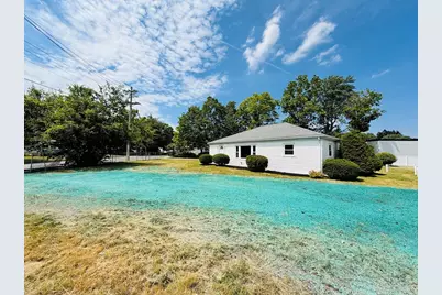 103 Brook St, Clinton, MA 01510 - Photo 17
