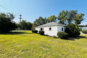 103 Brook St, Clinton, MA 01510 - Photo 17