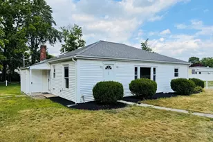 103 Brook St, Clinton, MA 01510 - Photo 1