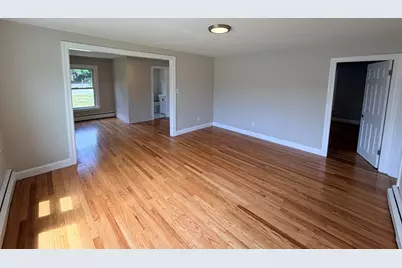 103 Brook St, Clinton, MA 01510 - Photo 3