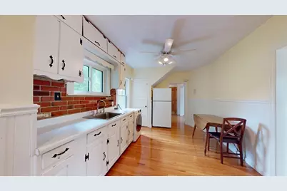 233 Florence Ave, Arlington, MA 02476 - Photo 13