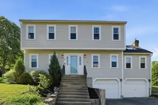 4 Tracy Ann Dr, Grafton, MA 01536 - Photo 1