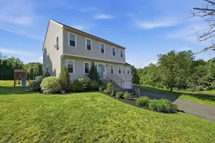 4 Tracy Ann Dr, Grafton, MA 01536 - Photo 3