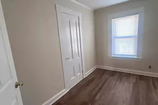 148 B St, Lowell, MA 01851 - Photo 7