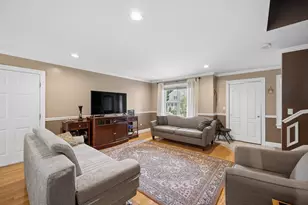 69 Merrimac St, Dartmouth, MA 02748 - Photo 9