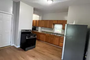 232 Pleasant St, Brockton, MA 02301 - Photo 5