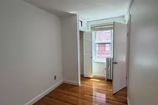 19 Revere St, Boston, MA 02114 - Photo 7