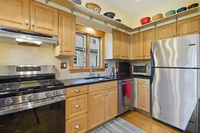 87 Winthrop St #87, Medford, MA 02155 - Photo 11