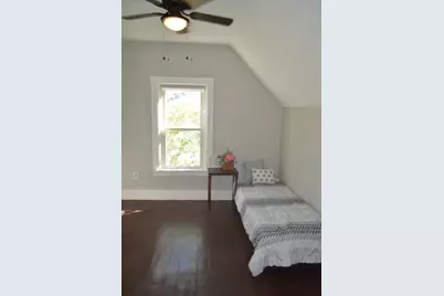 556 Church St, Northbridge, MA 01588 - Photo 11