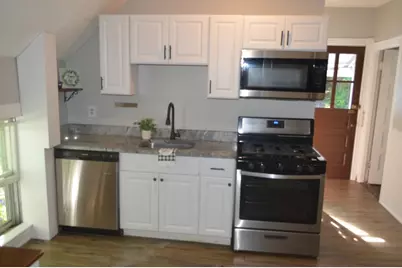 556 Church St, Northbridge, MA 01588 - Photo 3