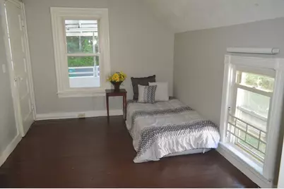 556 Church St, Northbridge, MA 01588 - Photo 9