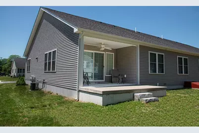 9 Gray Lock Lane #B, Deerfield, MA 01373 - Photo 3