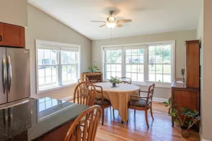 9 Gray Lock Ln, Deerfield, MA 01373 - Photo 7