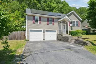 42 Wilbur St, Worcester, MA 01606 - Photo 1