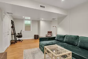 67 Cohasset St, Boston, MA 02131 - Photo 29