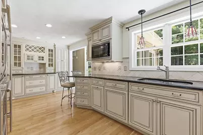 7 Parsons Lane, Billerica, MA 01821 - Photo 9