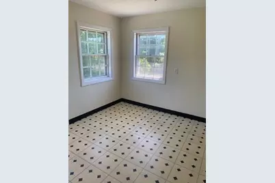 16 Abington Ave #2R, Holbrook, MA 02343 - Photo 3