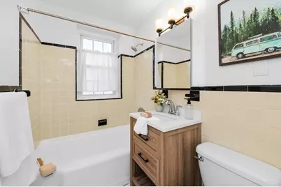 19 Englewood Ave #2, Brookline, MA 02445 - Photo 9