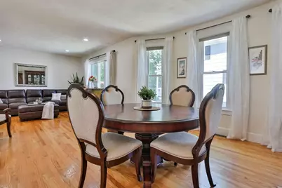 16 Endicott St, Saugus, MA 01906 - Photo 9