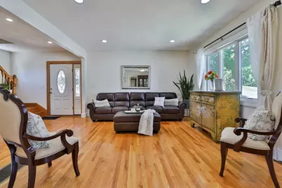 16 Endicott St, Saugus, MA 01906 - Photo 5