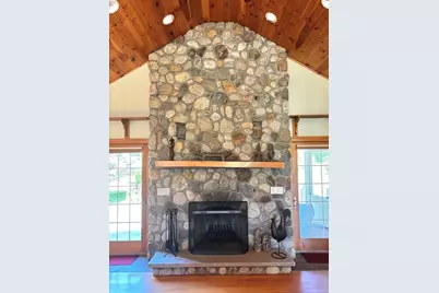 11 Fort Hill Rd, Easthampton, MA 01027 - Photo 9