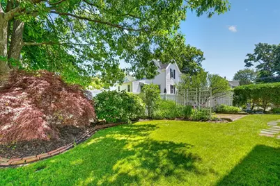 79 Baxter St, Melrose, MA 02176 - Photo 35