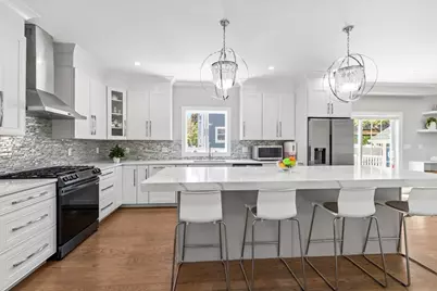 151 Washington St, Medford, MA 02155 - Photo 9