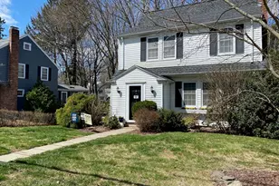 22 Cleveland Rd, Wellesley, MA 02481 - Photo 21