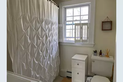 22 Cleveland Rd, Wellesley, MA 02481 - Photo 15