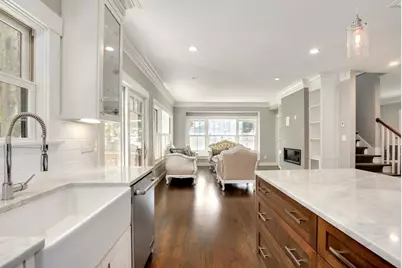 7 Park St, Lexington, MA 02421 - Photo 9