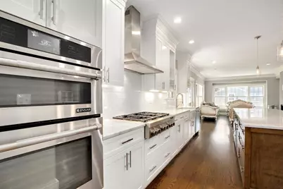 7 Park St, Lexington, MA 02421 - Photo 5