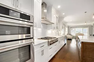 7 Park St, Lexington, MA 02421 - Photo 5