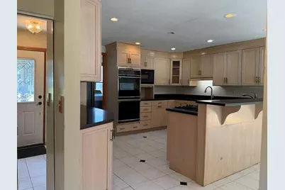 115 New Broadway, Westfield, MA 01085 - Photo 11