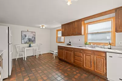 298 Forest St, Arlington, MA 02474 - Photo 13