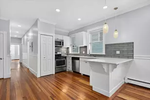 34 Sumner St, Revere, MA 02151 - Photo 5