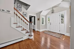 14 Isaac Sprague Dr, Hingham, MA 02043 - Photo 3