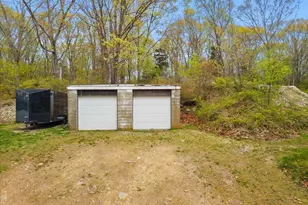 9 Hillside Ave, Berkley, MA 02779 - Photo 5