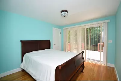 128 South Flag Street, Worcester, MA 01602 - Photo 13
