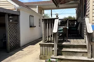 220 Belair St, New Bedford, MA 02745 - Photo 17