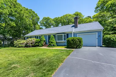 18 Goat Field Ln, Barnstable, MA 02601 - Photo 1