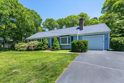 18 Goat Field Ln, Barnstable, MA 02601 - Photo 1