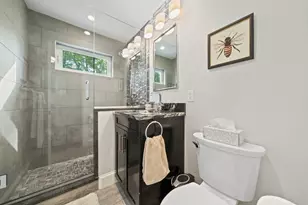 73 Hawthorne St, Boston, MA 02131 - Photo 13