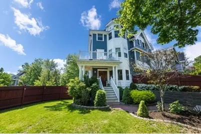84 Westbourne Terrace #84, Brookline, MA 02446 - Photo 1