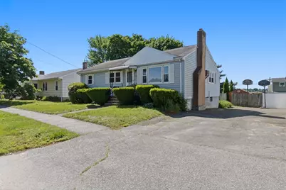 15 Carol Ann Rd, Peabody, MA 01960 - Photo 3