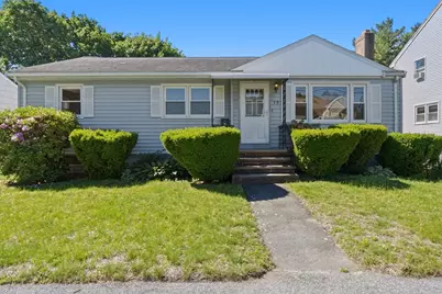 15 Carol Ann Rd, Peabody, MA 01960 - Photo 1