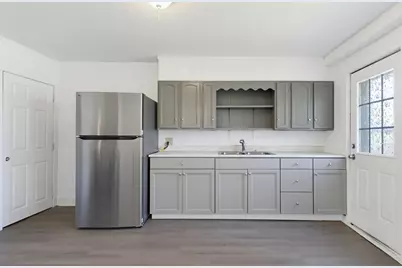 2-8 Ross Ave, Ware, MA 01082 - Photo 9
